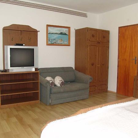 Eifert Haz Bed & Breakfast บาลาตองโยรอค ภายนอก รูปภาพ