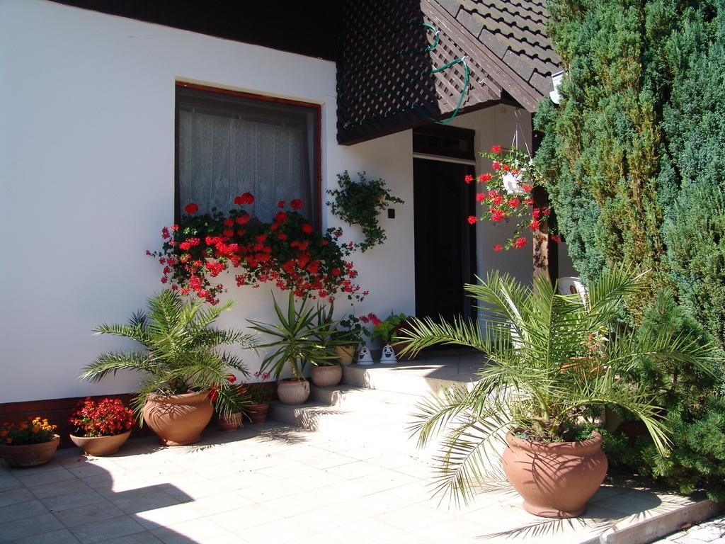 Eifert Haz Bed & Breakfast บาลาตองโยรอค ห้อง รูปภาพ