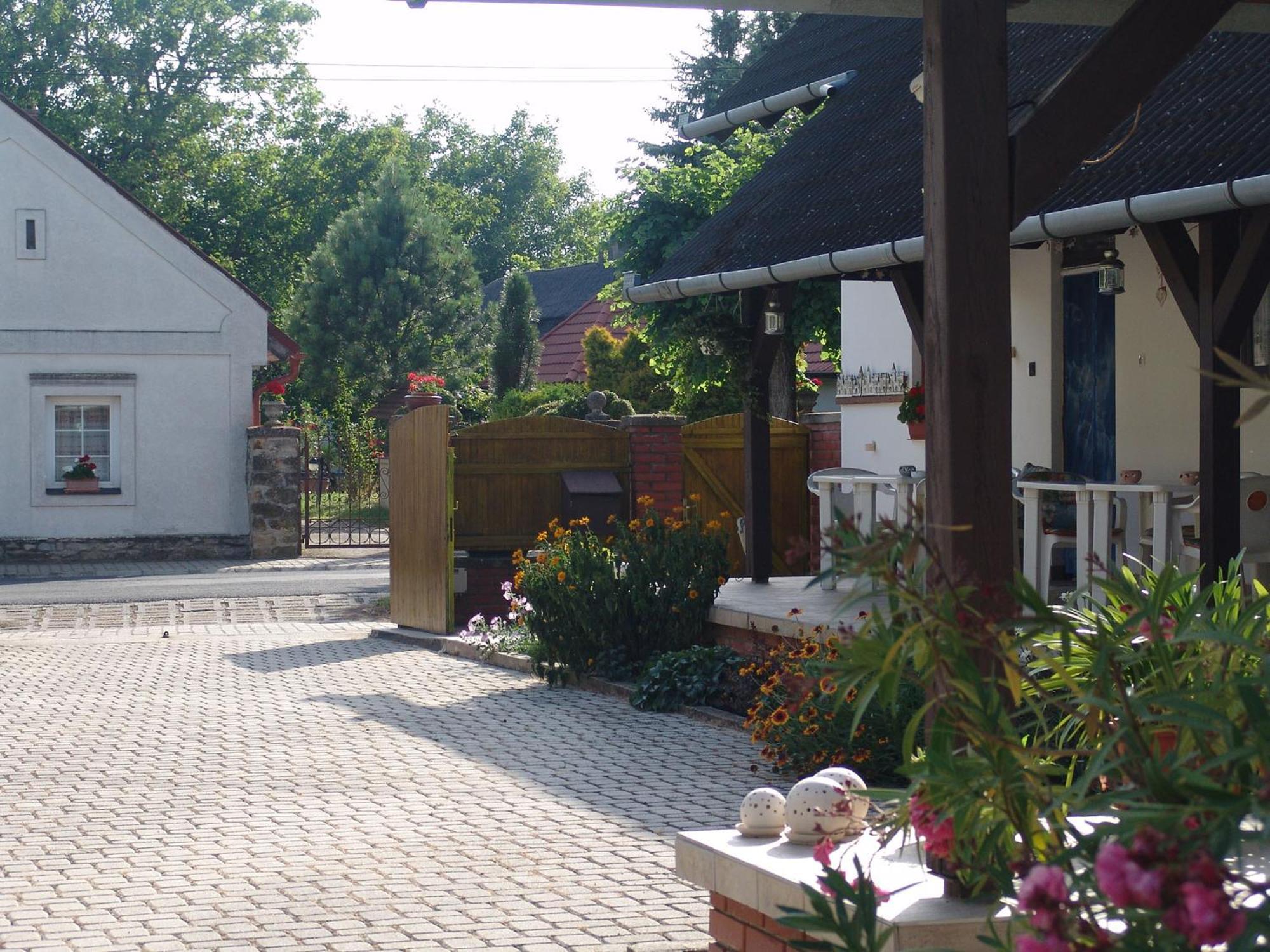 Eifert Haz Bed & Breakfast บาลาตองโยรอค ภายนอก รูปภาพ
